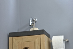 Krekt_op_Maat_Toiletmeubel_Eiken_Betonstuc